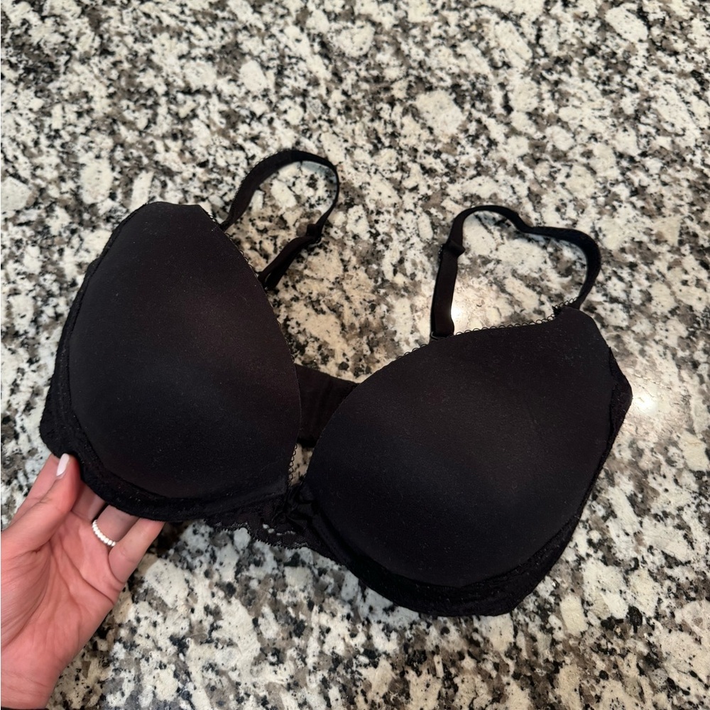 Victoria’s Secret - Black Lace Bra - 34DDD